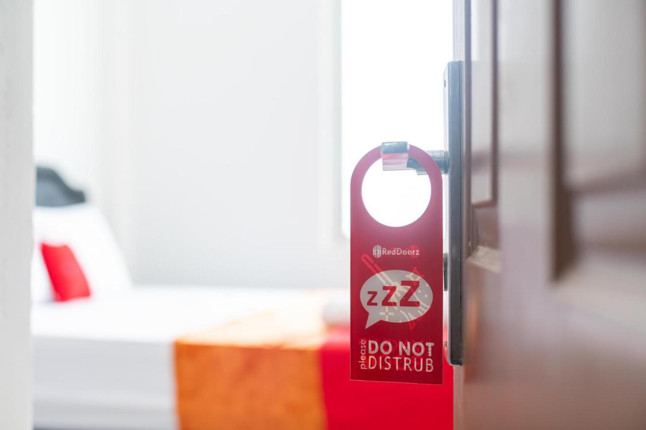 Reddoorz @ Aralia Harapan Indah Hotel Pulokendal Ngoại thất bức ảnh