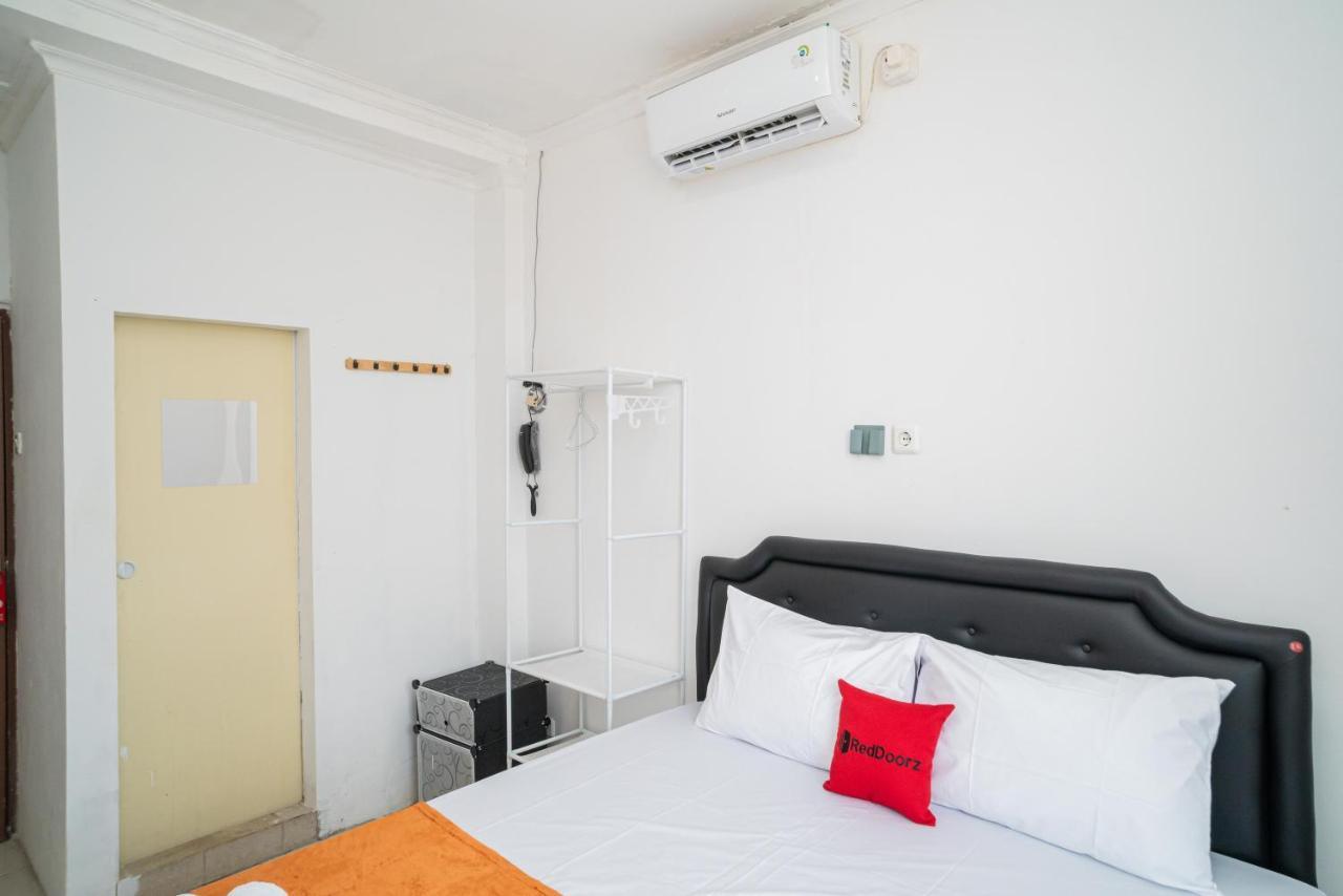Reddoorz @ Aralia Harapan Indah Hotel Pulokendal Ngoại thất bức ảnh