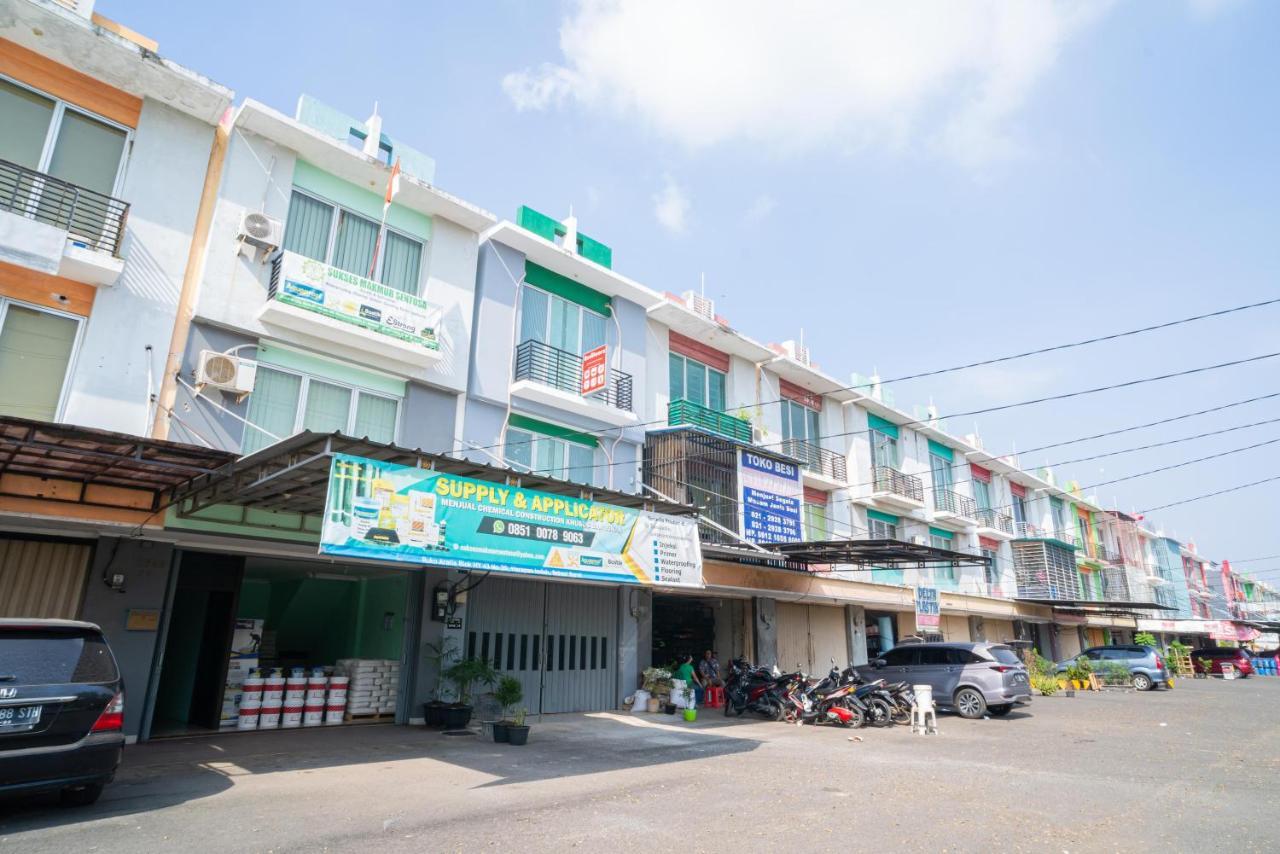 Reddoorz @ Aralia Harapan Indah Hotel Pulokendal Ngoại thất bức ảnh
