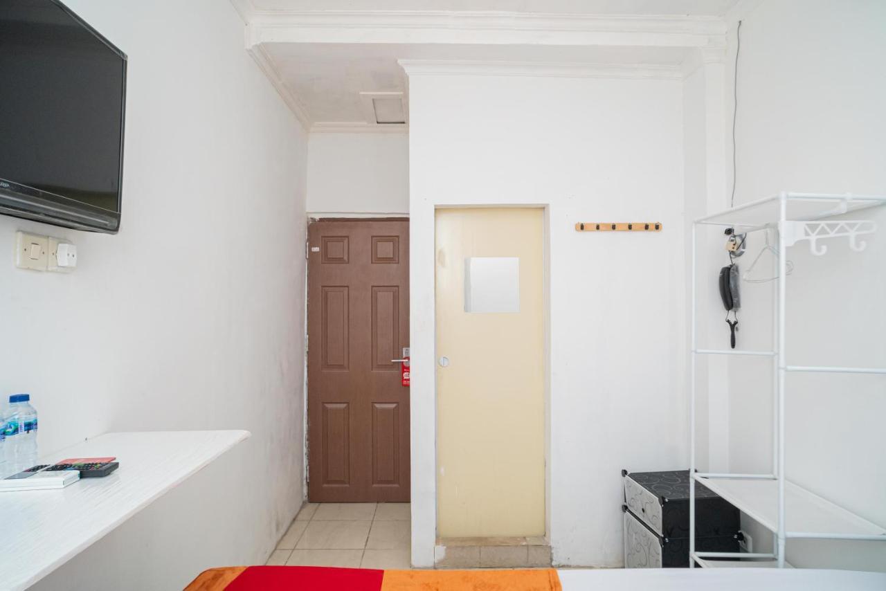 Reddoorz @ Aralia Harapan Indah Hotel Pulokendal Ngoại thất bức ảnh